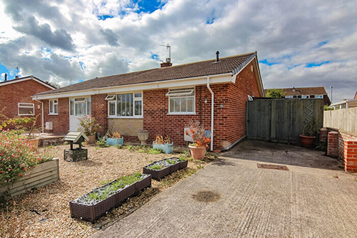 2 Bedroom Semi-Detached Bungalow For Sale In Peregrine Close, Weston-super-Mare, BS22