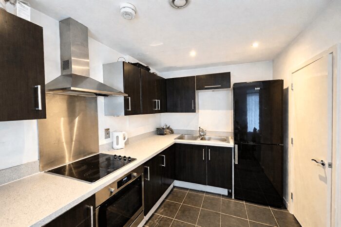 1 Bedroom Flat To Rent In Whitestone Way, London, CR0