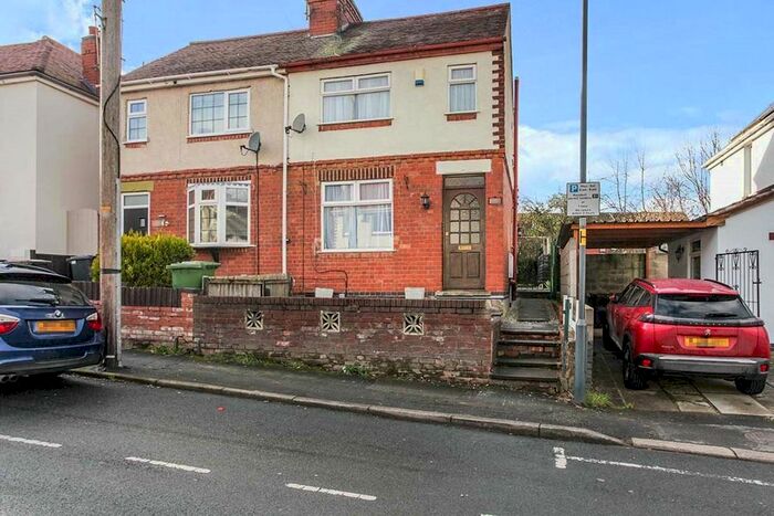 2 Bedroom End Of Terrace House To Rent In Edward Road, Bedworth, Warwickshire, CV12