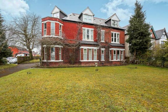 1 Bedroom Studio To Rent In Middleton Hall Road, Kings Norton, B30