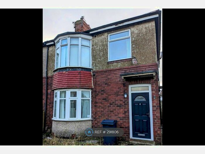 2 Bedroom Flat To Rent In Marlborough Crescent, Gateshead, NE9