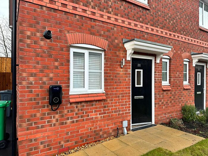 2 Bedroom Detached House To Rent In Fairground Road, Manchester, M18