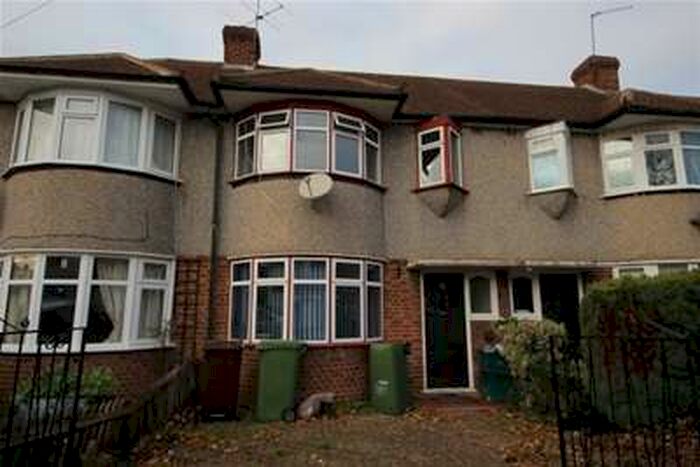 3 Bedroom House To Rent In Worcester Park, KT4