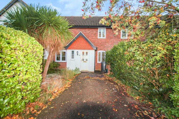 3 Bedroom Terraced House To Rent In Jeffcut Road, Springfield, Chelmsford, CM2