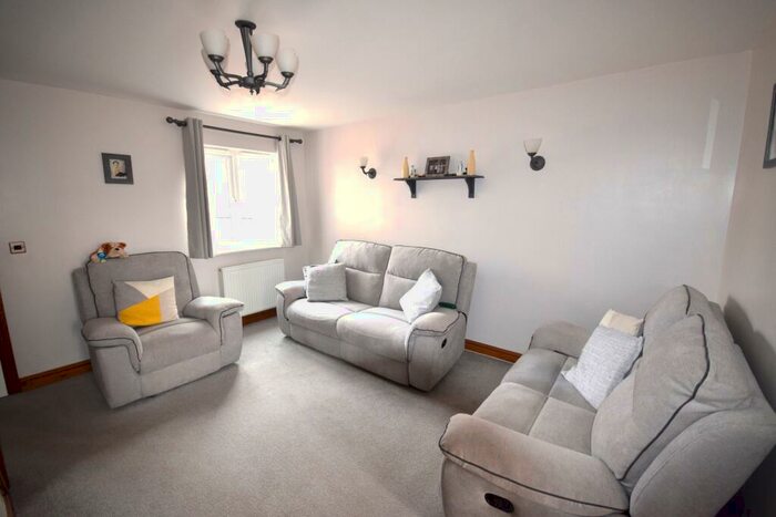 2 Bedroom Terraced House For Sale In Admiralty Terrace, Skegness, PE25