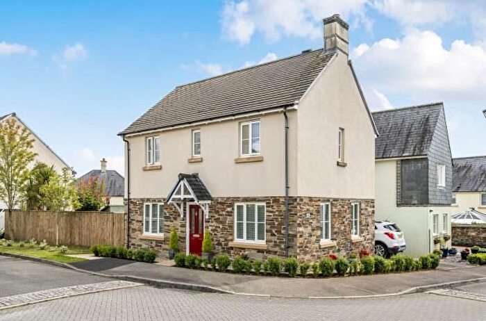 3 Bedroom Detached House For Sale In Werrington Drive, Callington, Cornwall, PL17