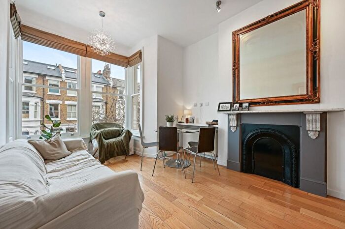 2 Bedroom Flat To Rent In Lena Gardens, London, W6
