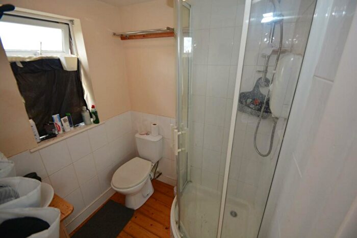 2 Bedroom Duplex For Sale In Westwood Avenue, Harrow, HA2