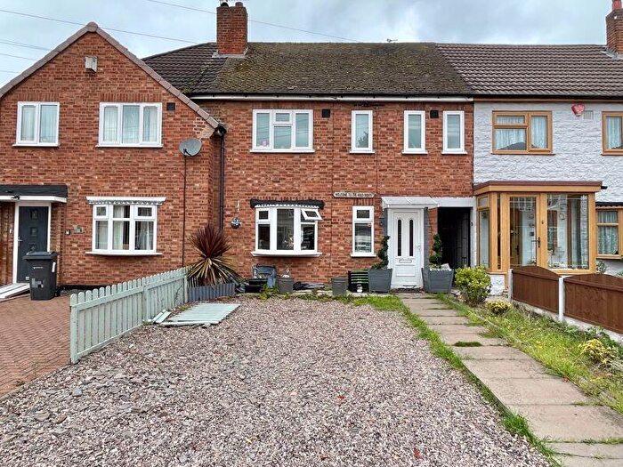 4 Bedroom Terraced House For Sale In Southgate Road, Great Barr, Birmingham, B44