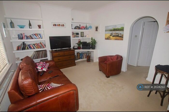 1 Bedroom Flat To Rent In Clarendon Road, Hove, BN3
