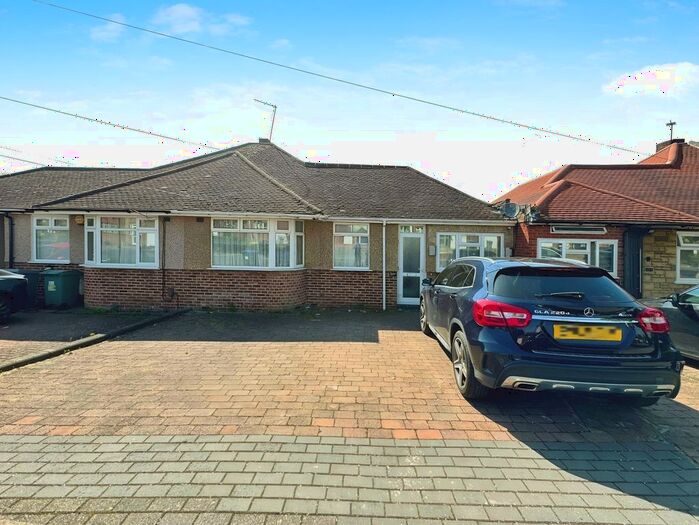 4 Bedroom Bungalow To Rent In Chaplin Road, Wembley, HA0