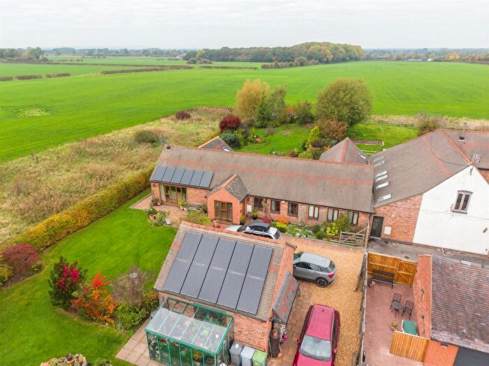 3 Bedroom Barn Conversion For Sale In Aston Juxta Mondrum, Nantwich, CW5