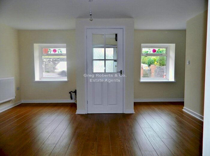 2 Bedroom Terraced House To Rent In Beaufort Road, Tredegar, Blaenau