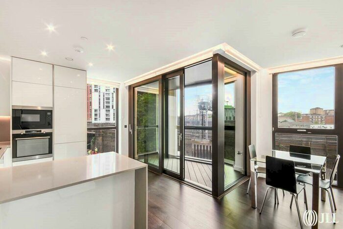2 Bedroom Apartment To Rent In The Residence London, SW11
