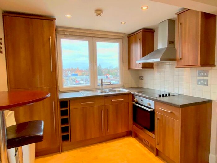 Studio To Rent In Station Road, Harrow, HA1