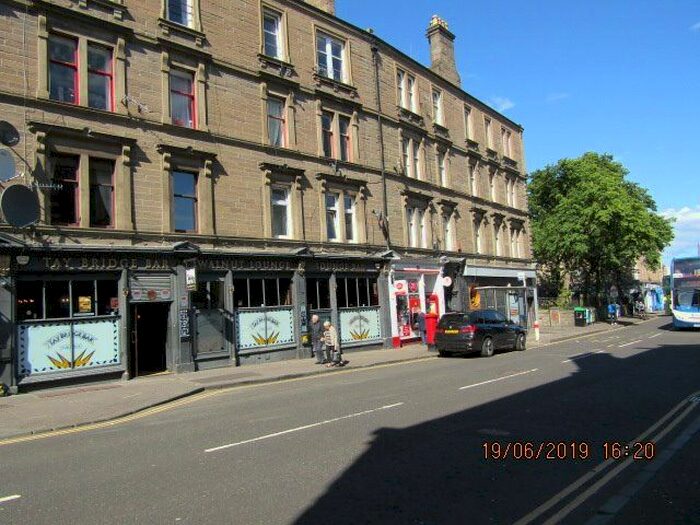 2 Bedroom Flat To Rent In Perth Road, Dundee, DD1