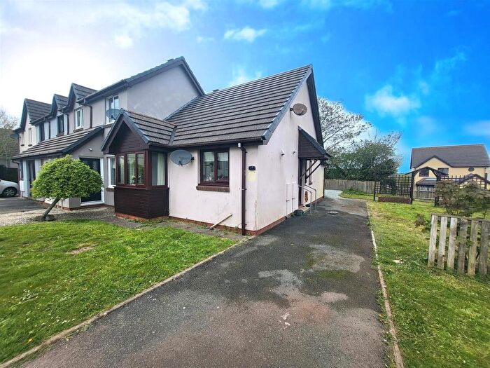 2 Bedroom Terraced Bungalow For Sale In Honeyborough Grove, Neyland, Milford Haven, SA73