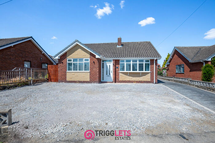 2 Bedroom Detached Bungalow For Sale In Fairfield Birdwell, S70
