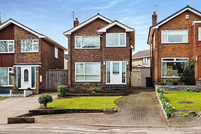 3 Bedroom Detached House To Rent In Annesley Road, Hucknall, NG15