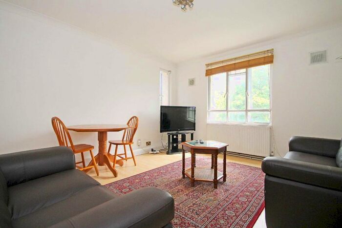 2 Bedroom Flat To Rent In Cromwell Road, London, SW5