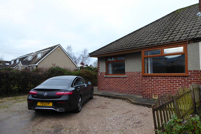 2 Bedroom Bungalow To Rent In Caton, Lancaster, LA2