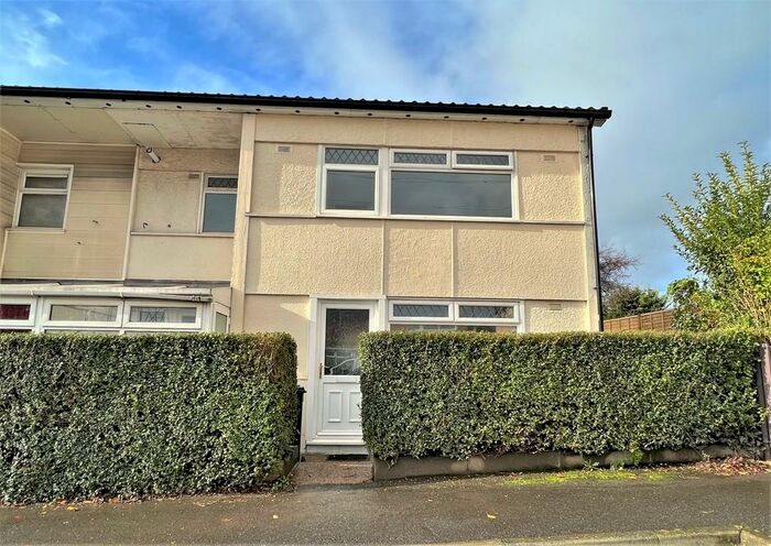 3 Bedroom End Of Terrace House To Rent In Stanford Close, Paulsgrove, PO6