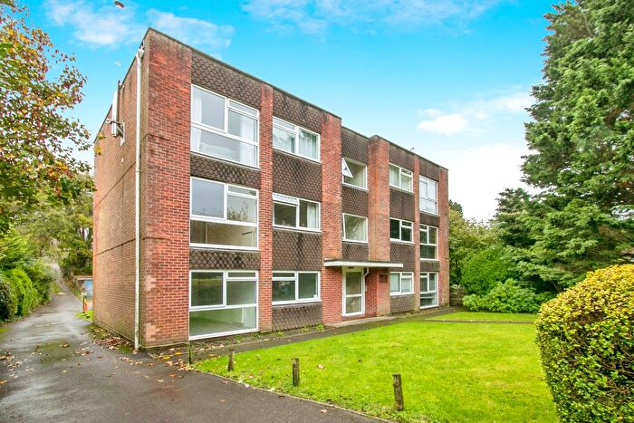 2 Bedroom Property To Rent In Guest Avenue, Poole, BH12