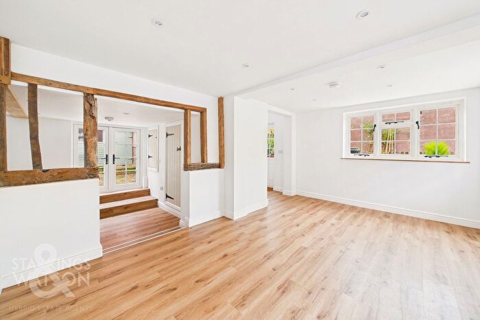 4 Bedroom Link Detached House For Sale In Dove Lane, Eye, IP23