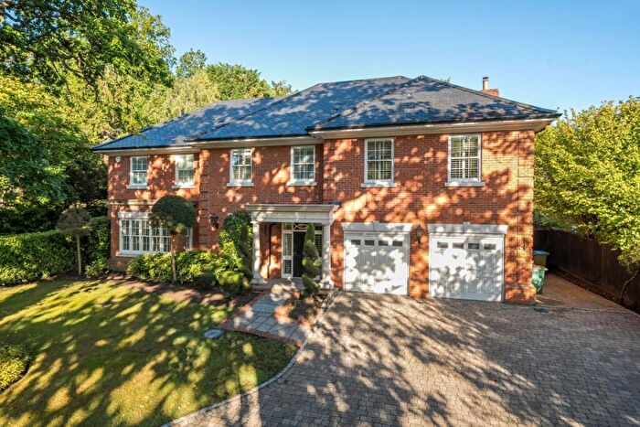 6 Bedroom Detached House To Rent In Water Lane, Cobham, KT11