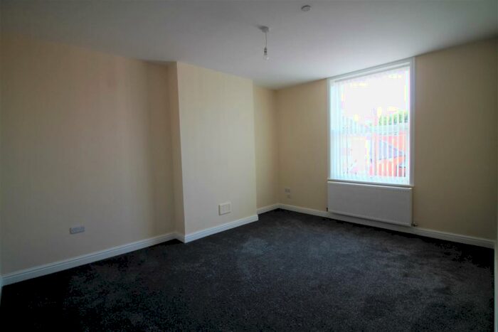 3 Bedroom Apartment To Rent In Kings Avenue, Prestatyn, LL19