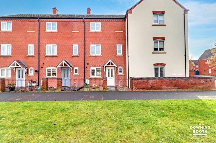 3 Bedroom Town House For Sale In Agincourt Road, Lichfield, WS14