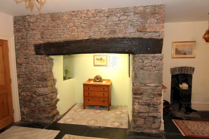 3 Bedroom Terraced House For Sale In High Street, Llangadog, Carmarthenshire., SA19
