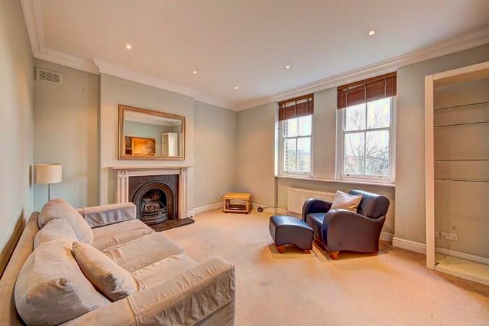 2 Bedroom Flat To Rent In Windmill Drive, London, SW4