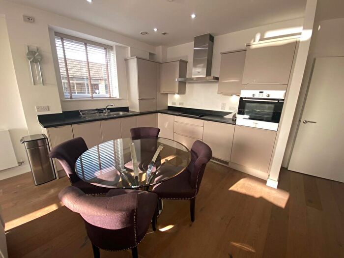 2 Bedroom Flat To Rent In Cathedral Road, Hamilton Street, Cardiff, CF11