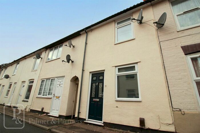 2 Bedroom Terraced House To Rent In New Park Street, Colchester, Essex, CO1