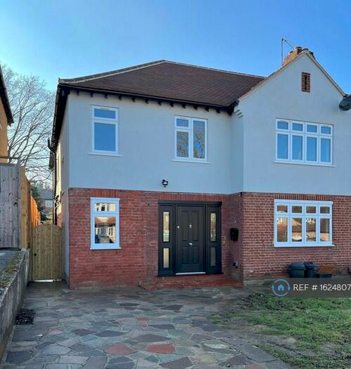 4 Bedroom Semi-Detached House To Rent In Pickhurst Park, Bromley, BR2