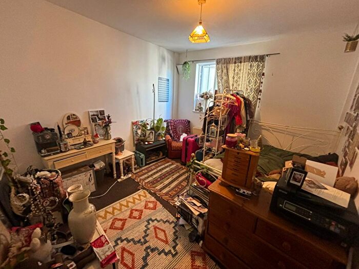 2 Bedroom Flat To Rent In Queens Road, Clifton, Bristol, BS8