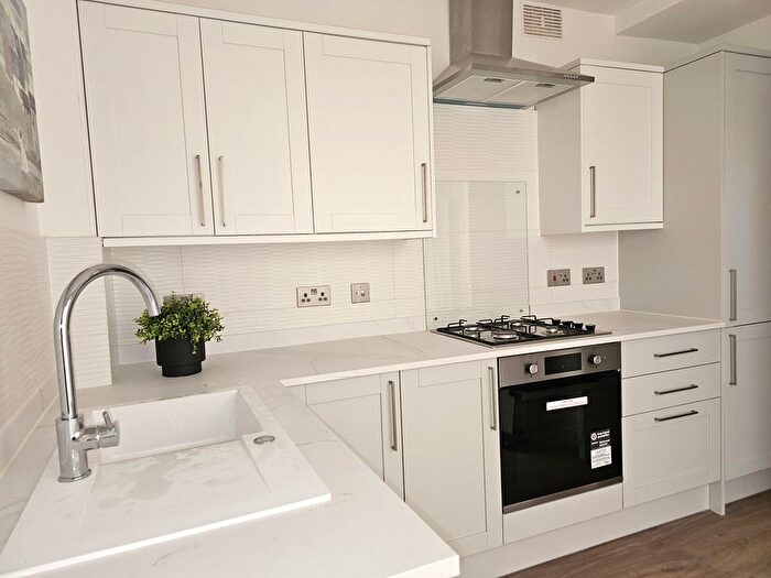 1 Bedroom Flat For Sale In Sandy Park Road, Bristol, BS4