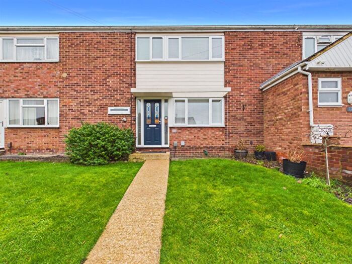 3 Bedroom Terraced House For Sale In Cotswold Green, Elmhurst, Aylesbury, HP20