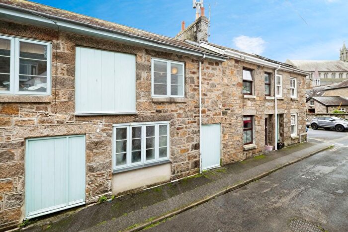 1 Bedroom Flat For Sale In St. Philip Street, Penzance, Cornwall, TR18
