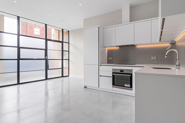 2 Bedroom Flat To Rent In Hampshire Street, Kentish Town, NW5