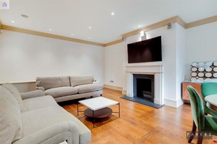 2 Bedroom Apartment To Rent In Harley House, Marylebone, London, NW1