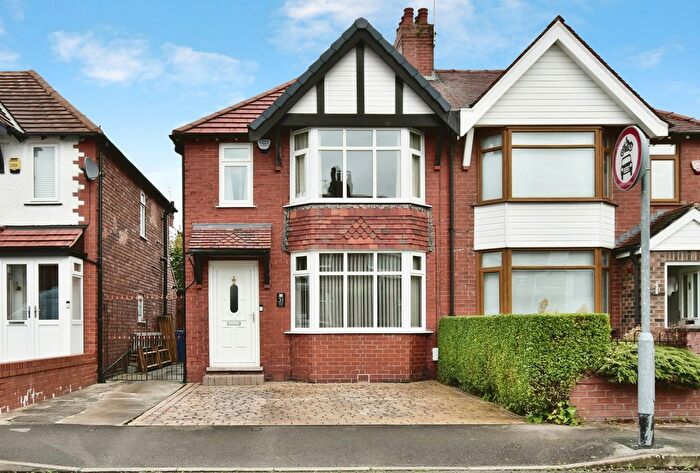 3 Bedroom Semi Detached House For Sale In Neville Street, Stockport, Cheshire, SK7