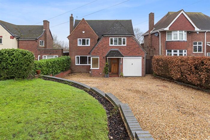 4 Bedroom Detached House For Sale In Longwood Road, Aldridge, WS9