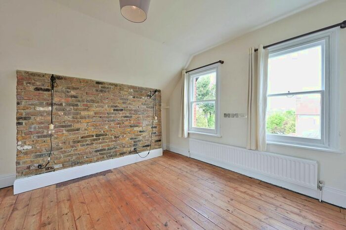 1 Bedroom Flat To Rent In West Hill, West Hill, London, SW15