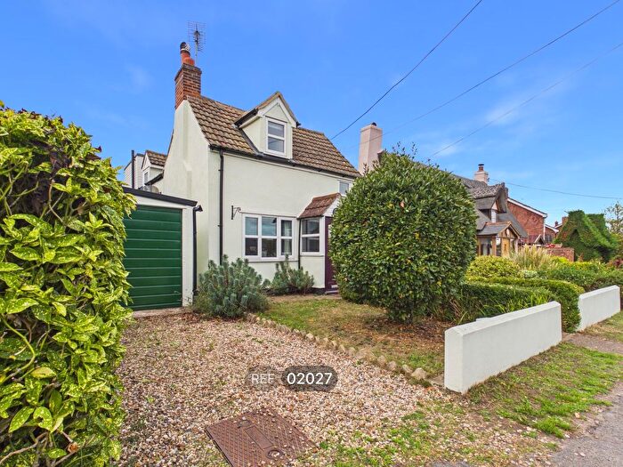3 Bedroom Cottage To Rent In Carters Cottage, The Path, Great Bentley, Colchester, CO7