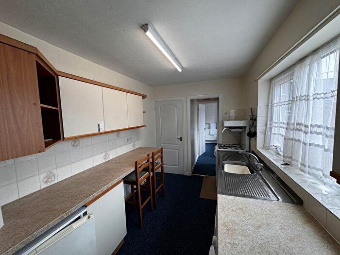 3 Bedroom Flat To Rent In Vine Street, South Shields, NE33