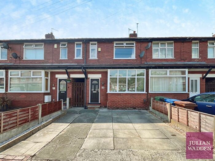 3 Bedroom Terraced House For Sale In Ellwood Road, Offerton, Stockport, SK1