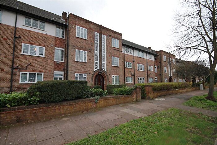 1 Bedroom Flat To Rent In Argyle Road, Ealing, W13
