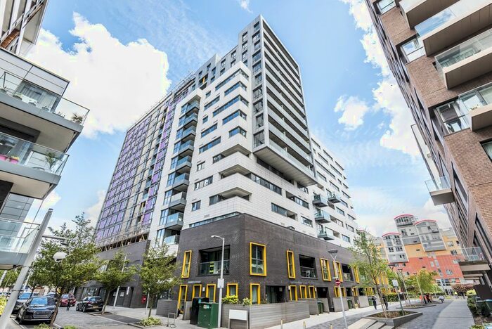 2 Bedroom Flat To Rent In Bessemer Place, London, SE10